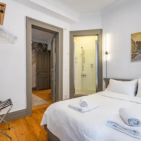 Ganbaru Tours - Flats In Galata 2 *