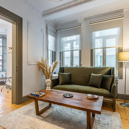 Ganbaru Tours - Flats In Galata 2 *