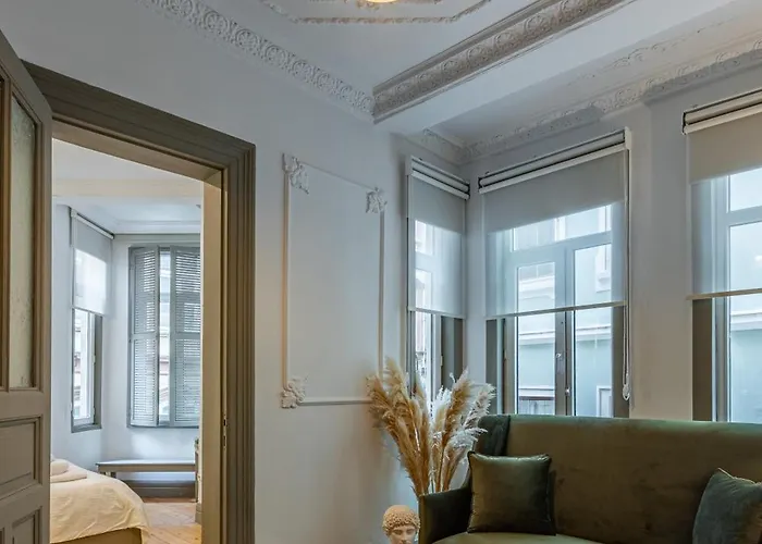 Ganbaru Tours - Flats In Galata 2