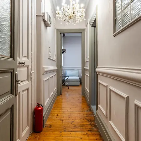 Ganbaru Tours - Flats In Galata 2 * Стамбул