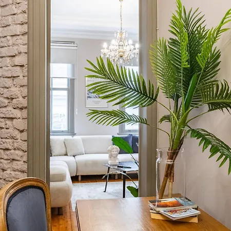 Ganbaru Tours - Flats In Galata 2 Апартаменты