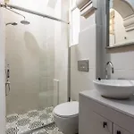 아파트 Ganbaru Tours - Flats In Galata 2 *