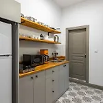 아파트 Ganbaru Tours - Flats In Galata 2 *