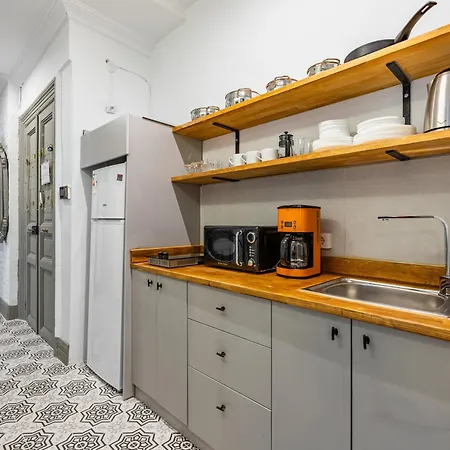 Ganbaru Tours - Flats In Galata 2 *