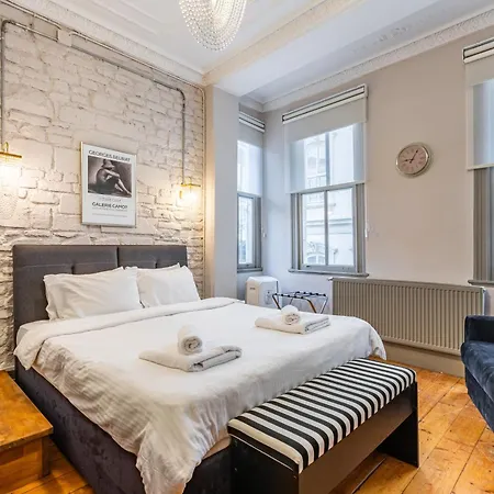 Apartment Ganbaru Tours - Flats In Galata 2