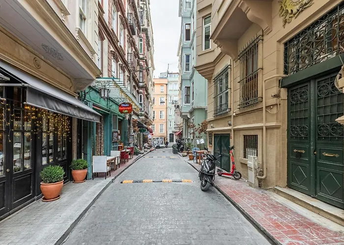 Ganbaru Tours - Flats In Galata 2 *